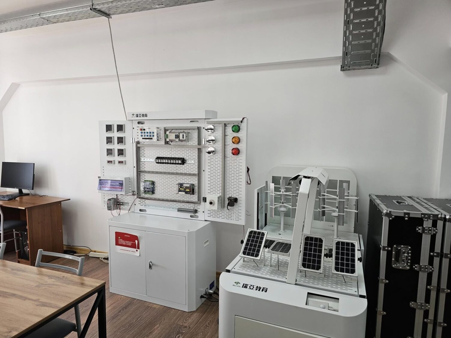 КМТУда лабораториялык база ачылды