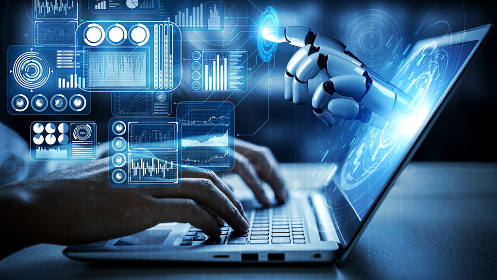 В НОВОМ УЧЕБНОМ ГОДУ НЕ БУДЕТ БУМАЖНЫХ ДНЕВНИКОВ И ЖУРНАЛОВ