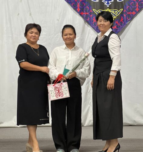 ЖАШ АДИСТЕР ИШ МЕНЕН ДА, ЖАТАКАНА МЕНЕН ДА КАМСЫЗ БОЛДУ