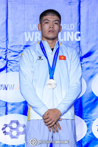 КҮРӨШТӨН БОЛГАРИЯДАГЫ ДҮЙНӨ ЧЕМПИОНАТЫНДА