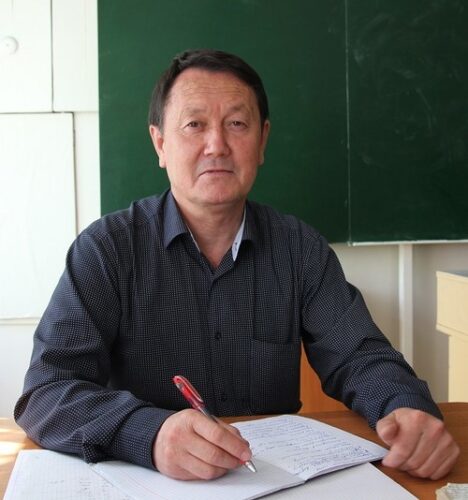 АТА-ЭНЕ МЕНЕН МУГАЛИМ-ӨНӨКТӨШПҮ ЖЕ АТААНДАШПЫ?