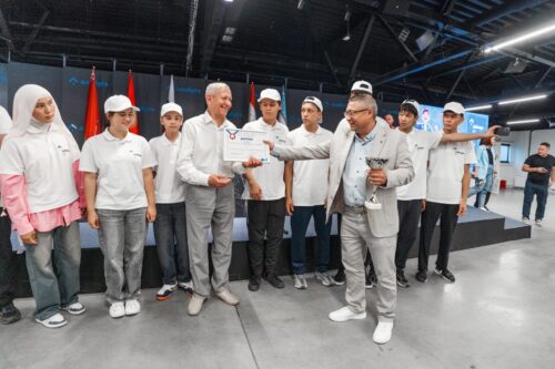 Кыргызстандын мектеп окуучулары КМШда экинчи, ал эми каржылык сабаттуулук боюнча биринчиликти алышты