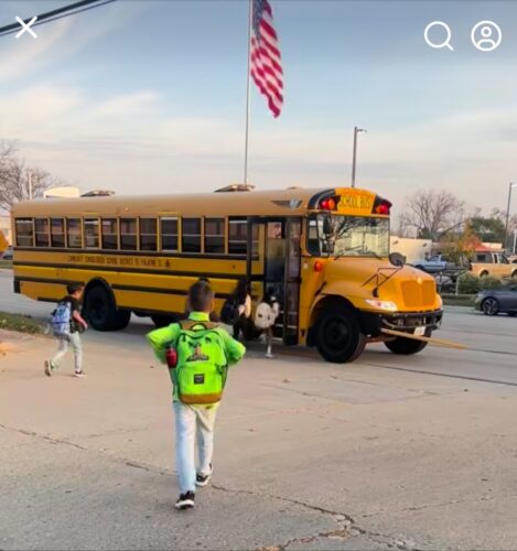 АМЕРИКАДА КАНДАЙ ОКУТУШАТ? (Кыргызстандык ата-эненин көзү менен)