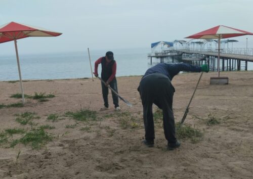 БЫЙЫЛ «САНАТТА»  ҮЧ ЖАРЫМ МИҢГЕ ЖАКЫН МУГАЛИМ ЭС АЛДЫ