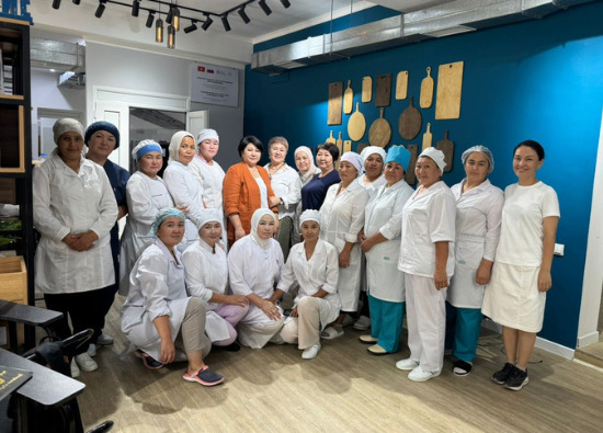 ПОВАРА ДЕТСКИХ САДОВ ПОВЫСИЛИ КВАЛИФИКАЦИЮ