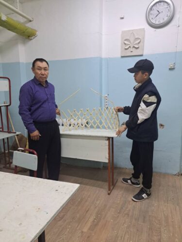 ОН ЭКИ ЖЫЛДЫК БИЛИМ БЕРҮҮГӨ САПАР