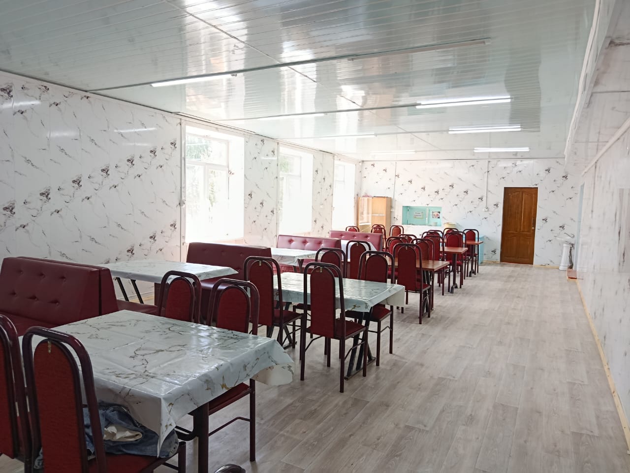 ДЕМӨӨРЧҮЛӨР КОЛДОГОН  МЕКТЕП ӨНҮГҮҮ ЖОЛУНДА