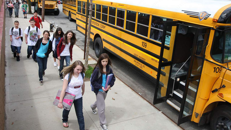 МАКСАТБЕК АРЫКЧИЕВ: АКШДА 12 ЖЫЛ МУГАЛИМ БОЛДУМ