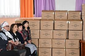 ДЕМӨӨРЧҮЛӨР КОЛДОГОН  МЕКТЕП ӨНҮГҮҮ ЖОЛУНДА