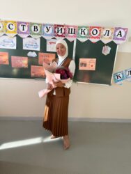МИНИСТРЛЕР КАБИНЕТИНИН ТӨРАГАСЫ АДЫЛБЕК КАСЫМАЛИЕВ КОЖОМКУЛ АЙЫЛЫНДАГЫ ЖАҢЫ МЕКТЕПТИ АЧТЫ