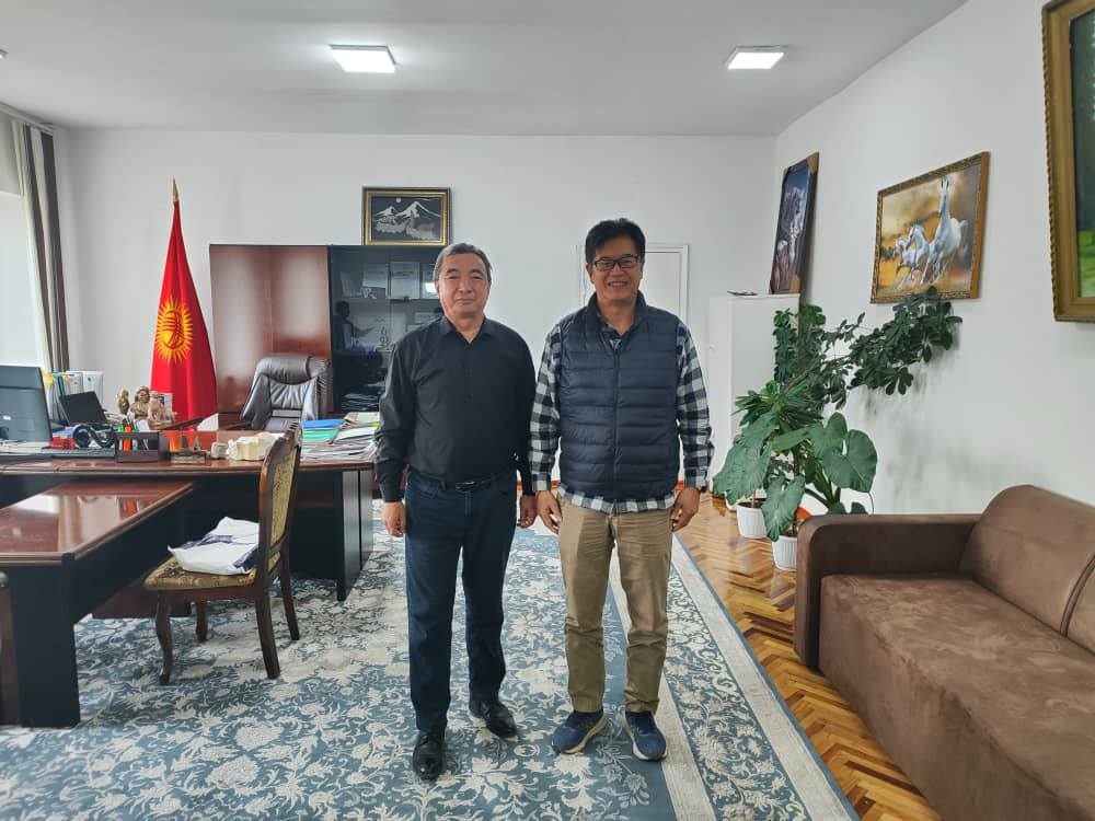 АТ-БАШЫ РАЙОНУ МЕНЕН ЖАПОН КОМПАНИЯЛАРЫ КЫЗМАТТАШУУДА