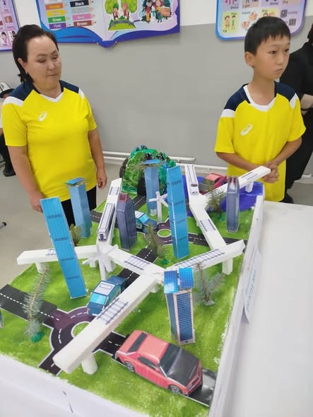 АТАМ, АПАМ ЖАНА МЕН — ТЕХНИКАЛЫК ҮЙ-БҮЛӨ