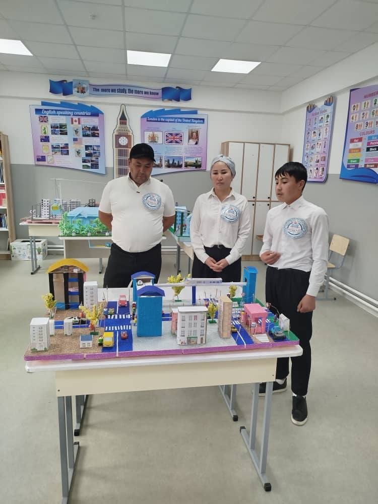 АТАМ, АПАМ ЖАНА МЕН - ТЕХНИКАЛЫК ҮЙ-БҮЛӨ