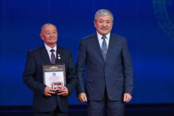 МинКаб Төрагасы Кыргыз мамлекеттик университетинин жамаатын 80 жылдык мааракеси менен куттуктады