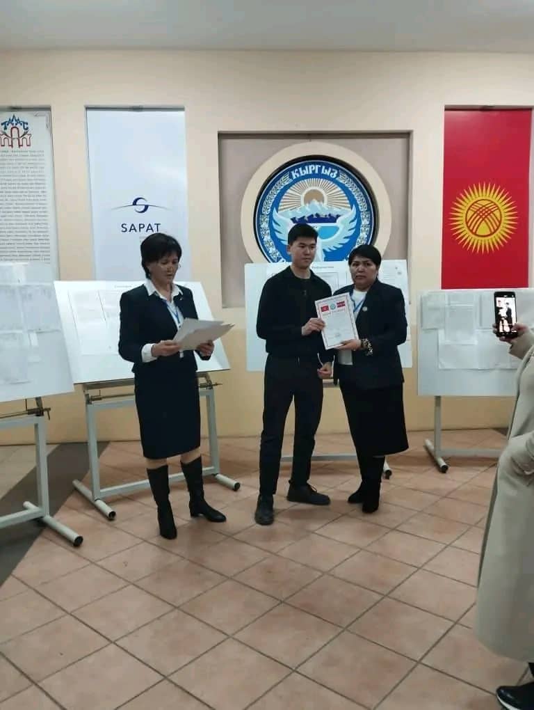 КЕСИПТИК ӨНҮГҮҮ ҮЧҮН МУГАЛИМДЕРДИН ӨЗ АЛДЫНЧА БИЛИМ АЛУУСУ: ПРАКТИКАЛЫК КЕҢЕШТЕР