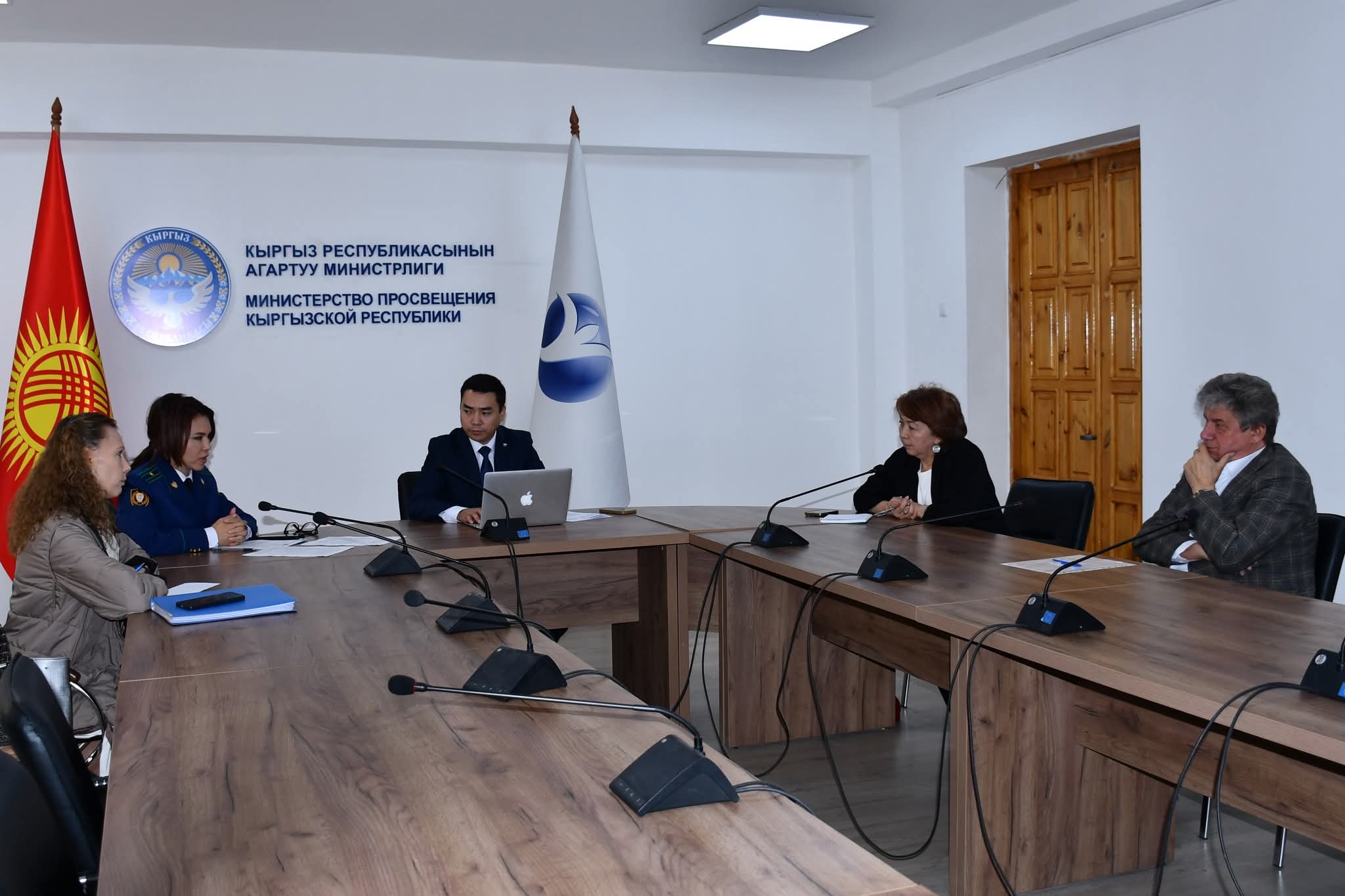 Окуучулар арасындагы укук бузуулардын алдын алуу чаралары талкууланды