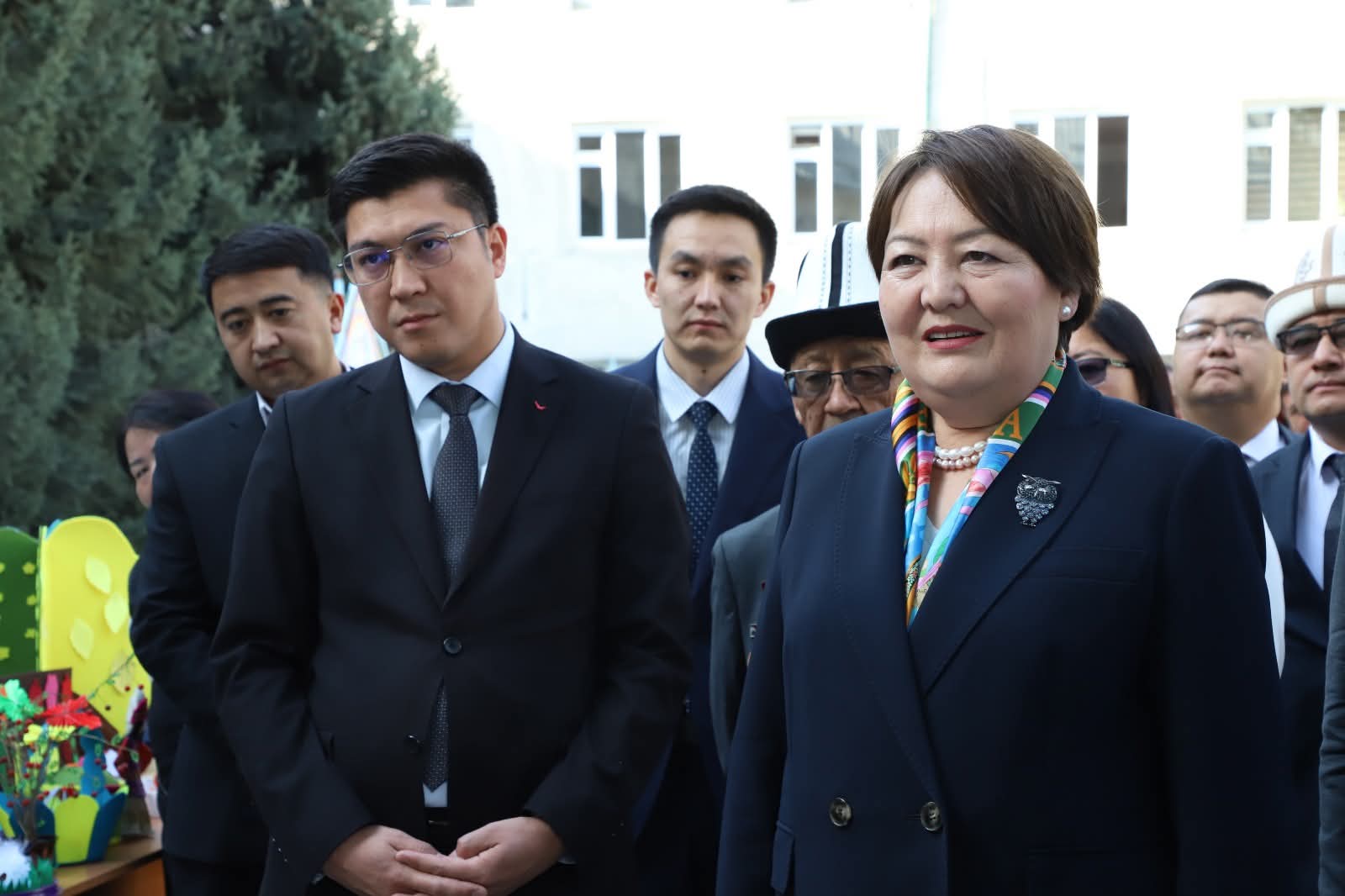 Министр ОшМПУнун 100 жылдык мааракесине арналган эл аралык конференцияга катышты