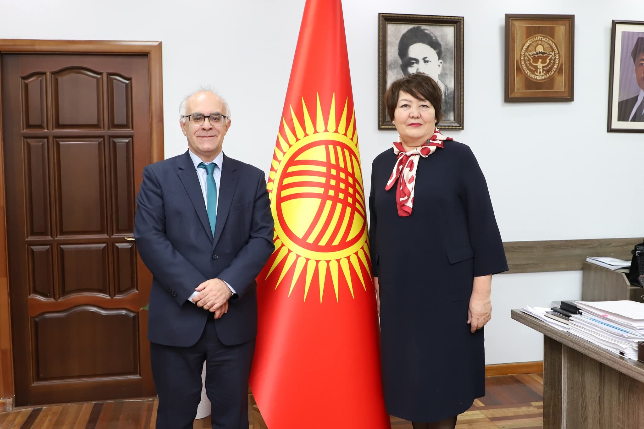 КЫРГЫЗСТАН И ФРАНЦИЯ РАСШИРЯТ СОТРУДНИЧЕСТВО В СФЕРЕ ОБРАЗОВАНИЯ