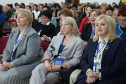 КМУда мектеп директорлорунун III форуму өтүүдө