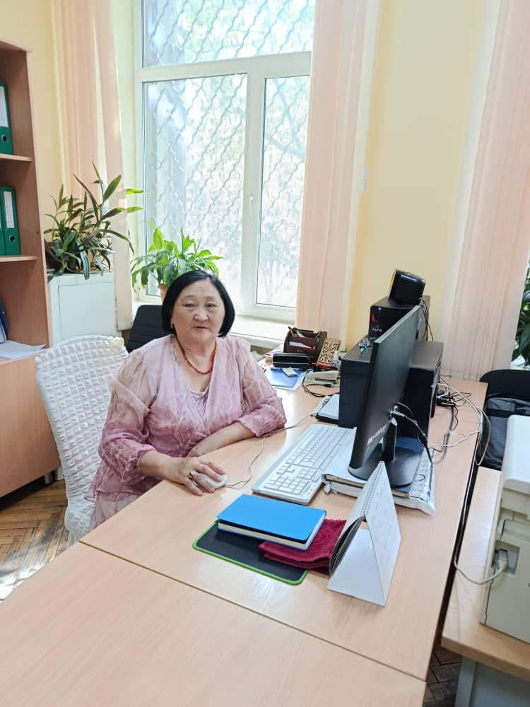 МЕКТЕПТЕН КОЛ ҮЗБӨГӨН ОКУМУШТУУ