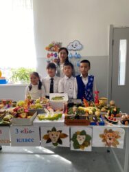 Кожомкул айылындагы мектепте чыгармачылыкка бай иш-чара болду 