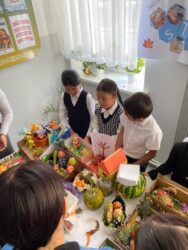 Кожомкул айылындагы мектепте чыгармачылыкка бай иш-чара болду 