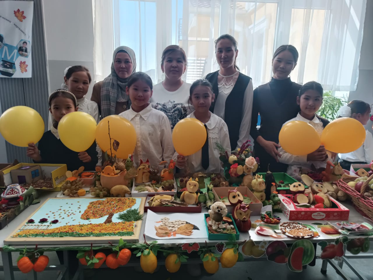 Кожомкул айылындагы мектепте чыгармачылыкка бай иш-чара болду