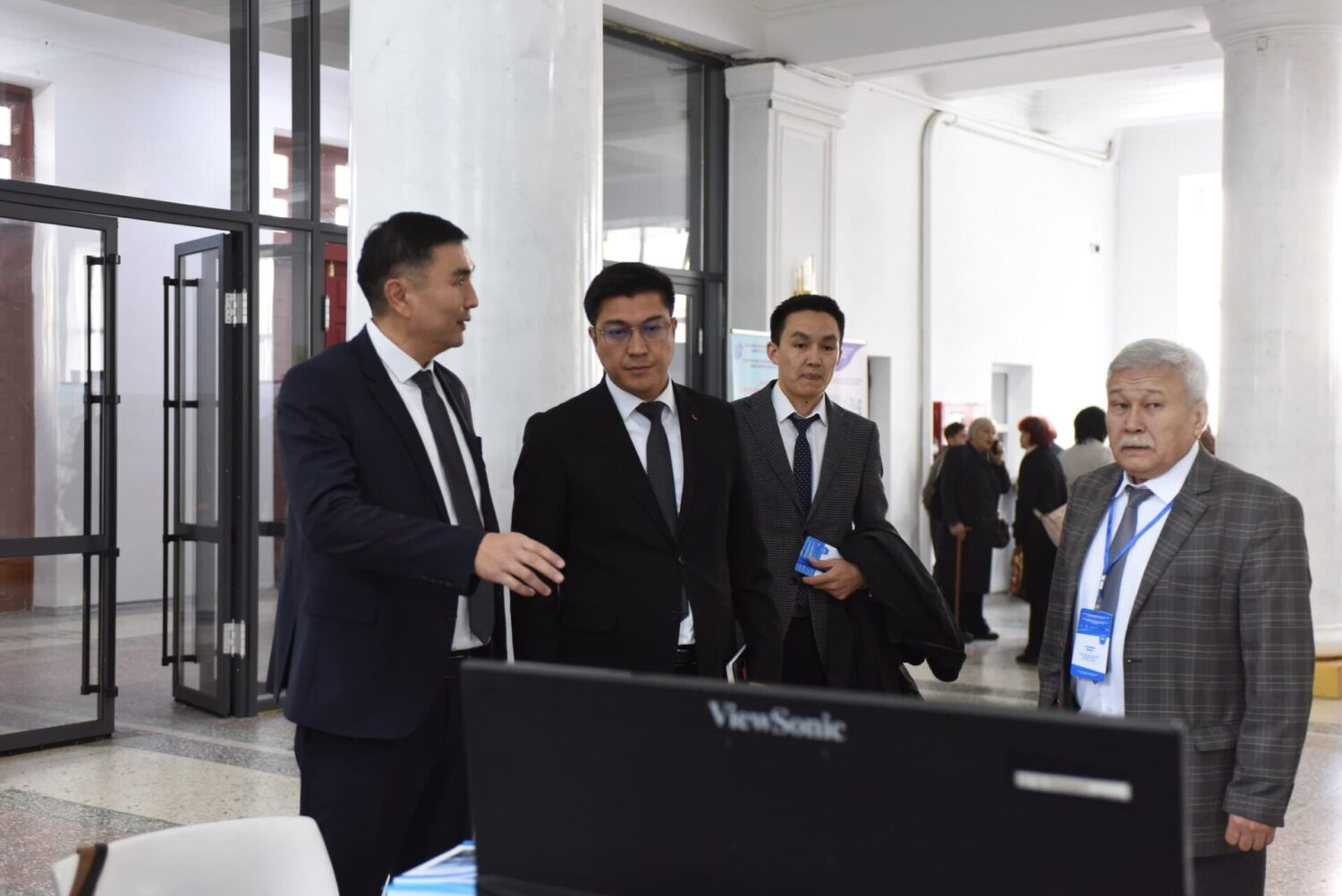 Эл аралык тоо-кен форуму