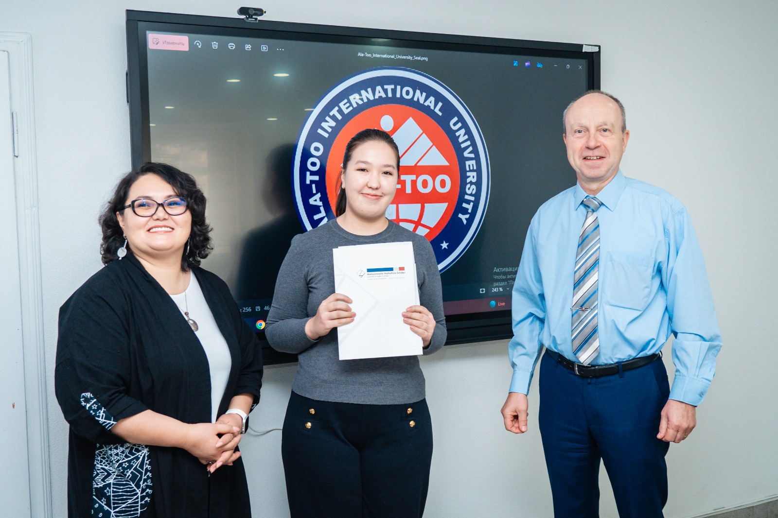 АЭУнун студенттери Германиянын Leonhard-Euler гранттарына ээ болушту