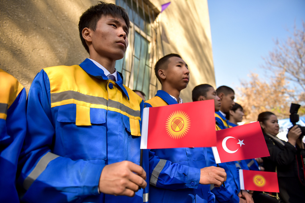 В ПРОФЕССИОНАЛЬНОМ ЛИЦЕЕ  №100 ОТКРЫЛИ ЦЕНТР ЗЕЛЁНОЙ ЭНЕРГЕТИКИ И КЫРГЫЗСКО-ТУРЕЦКИЙ КУЛЬТУРНЫЙ ЦЕНТР