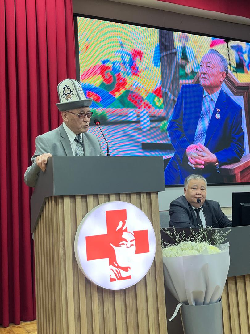 БИШКЕКТЕ МАМБЕТ МАМАКЕЕВДИ ЭСКЕРҮҮ КЕЧЕСИ ӨТТҮ