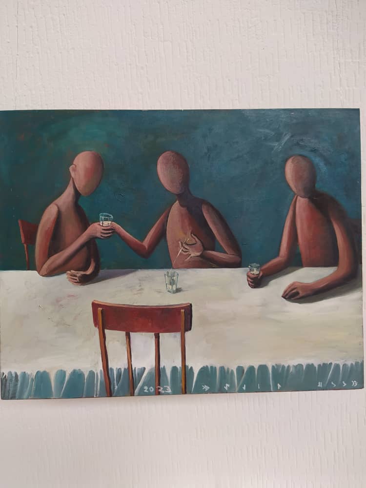 Абзац и белые бумажные кораблики