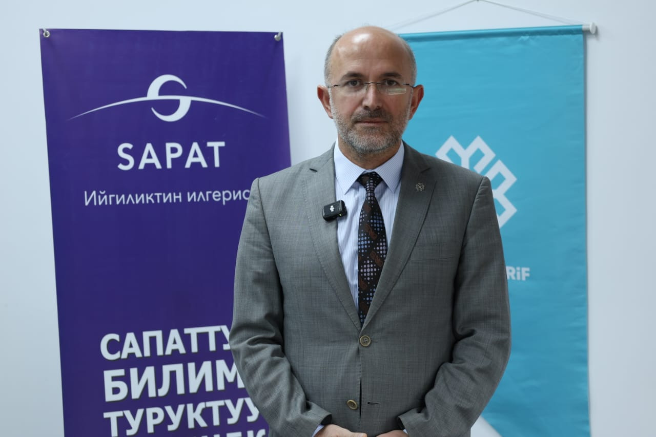 Ашпозчу, тигүүчү, ритмика: "Сапат" мектептеринде кесипке даярдоо