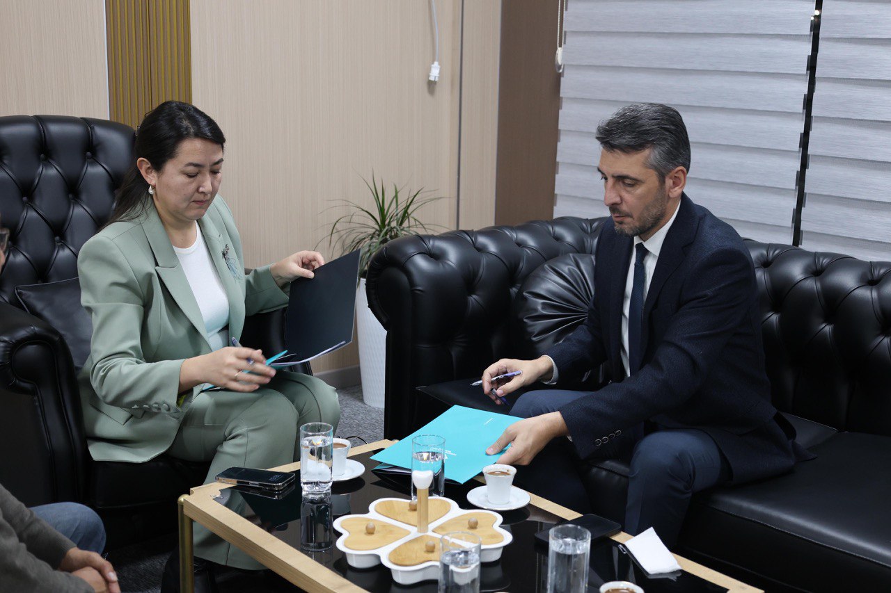 САПАТТУУ БИЛИМ РЕСУРСТАРЫНА КЕҢИРИ ЖОЛ АЧКАН АЛГАЧКЫ ТАЖРЫЙБА