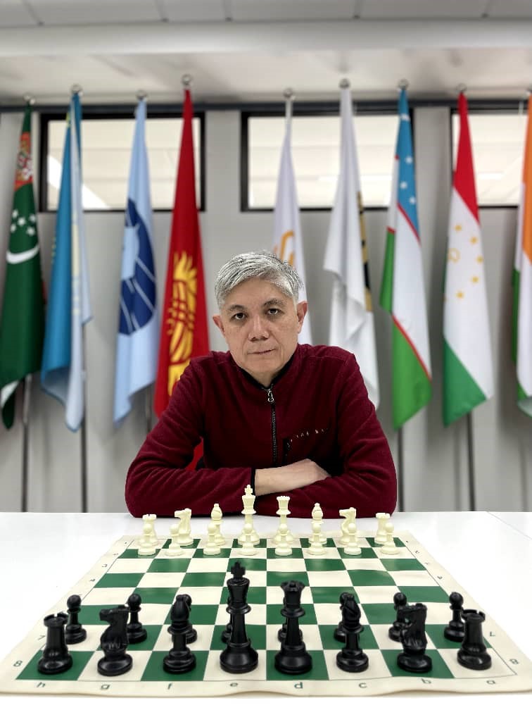 Ход конем или ферзем?