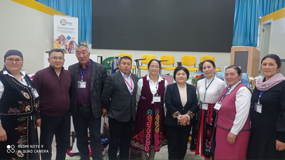 КЕЛЕЧЕКТИН ЭКО-ЛИДЕРЛЕРИ: НАРЫНДЫК МУГАЛИМДИН ЭЛ АРАЛЫК ИЙГИЛИГИ