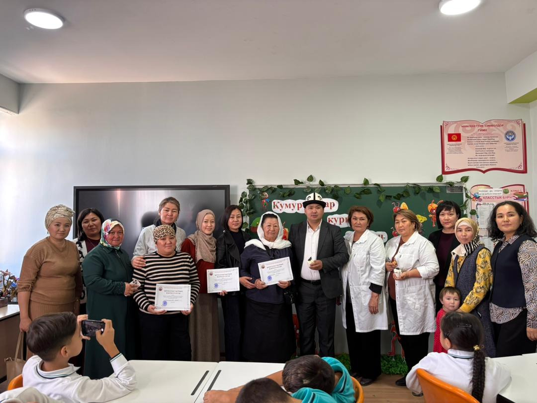 “Бир айга бир китеп” — ар айда жаңы дүйнөнү ачкан саякат!