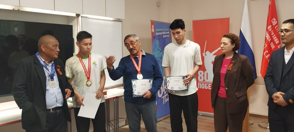 Ход конем или ферзем?