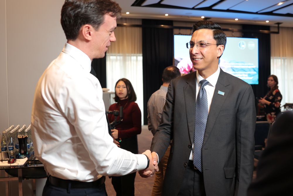 ЮНИСЕФ Кыргызстандын бизнес-коомчулугу менен кызматташат