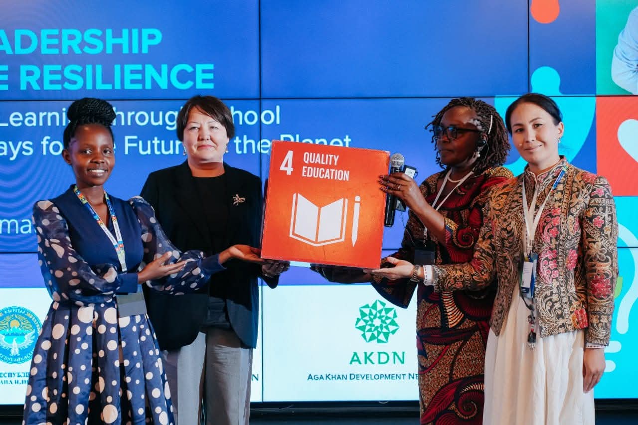 КЕЛЕЧЕКТИН ЭКО-ЛИДЕРЛЕРИ: НАРЫНДЫК МУГАЛИМДИН ЭЛ АРАЛЫК ИЙГИЛИГИ