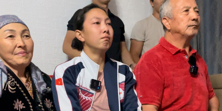 МЭЭРИМ, АЙПЕРИНИН БИРИНЧИ УСТАТЫ ДҮЙШӨН ЖУМАНАЗАРОВ 70 ЖАШТА