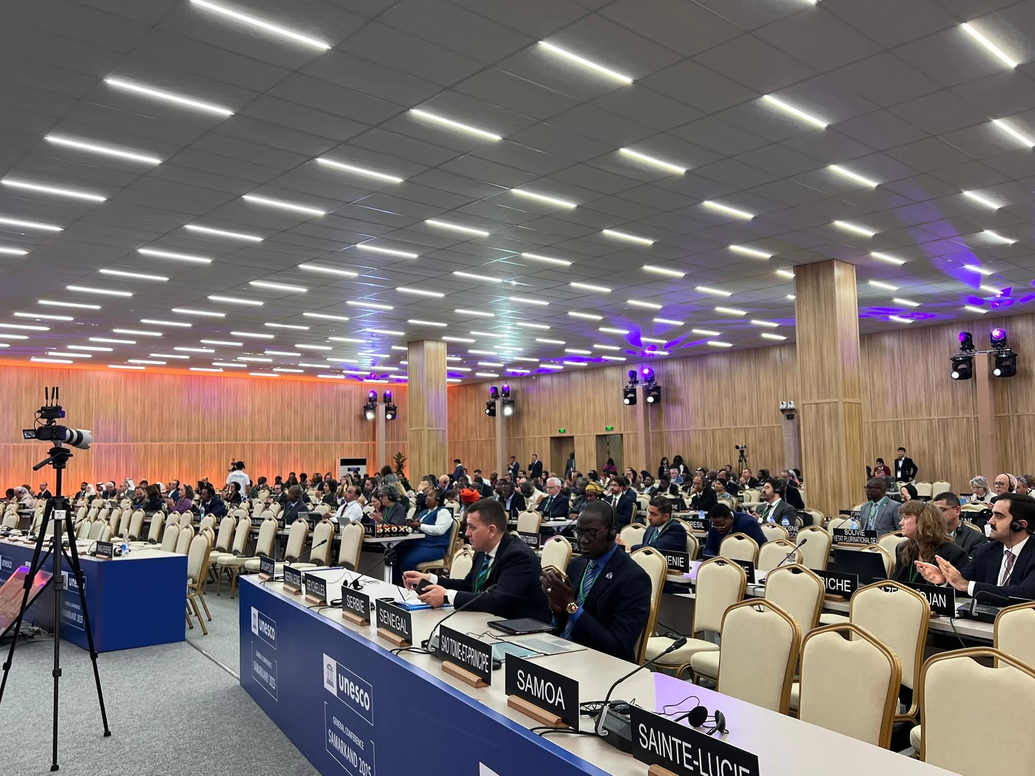 МИНИСТР ЮНЕСКОнун ЭЛ АРАЛЫК ТАЛКУУСУНДА СӨЗ СҮЙЛӨДҮ