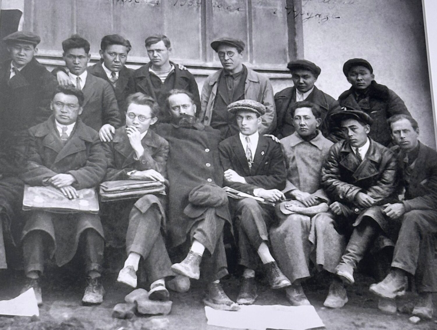 ЖООКЕР АКЫН ЖУСУПТУН КИТЕПКАНАСЫНДА