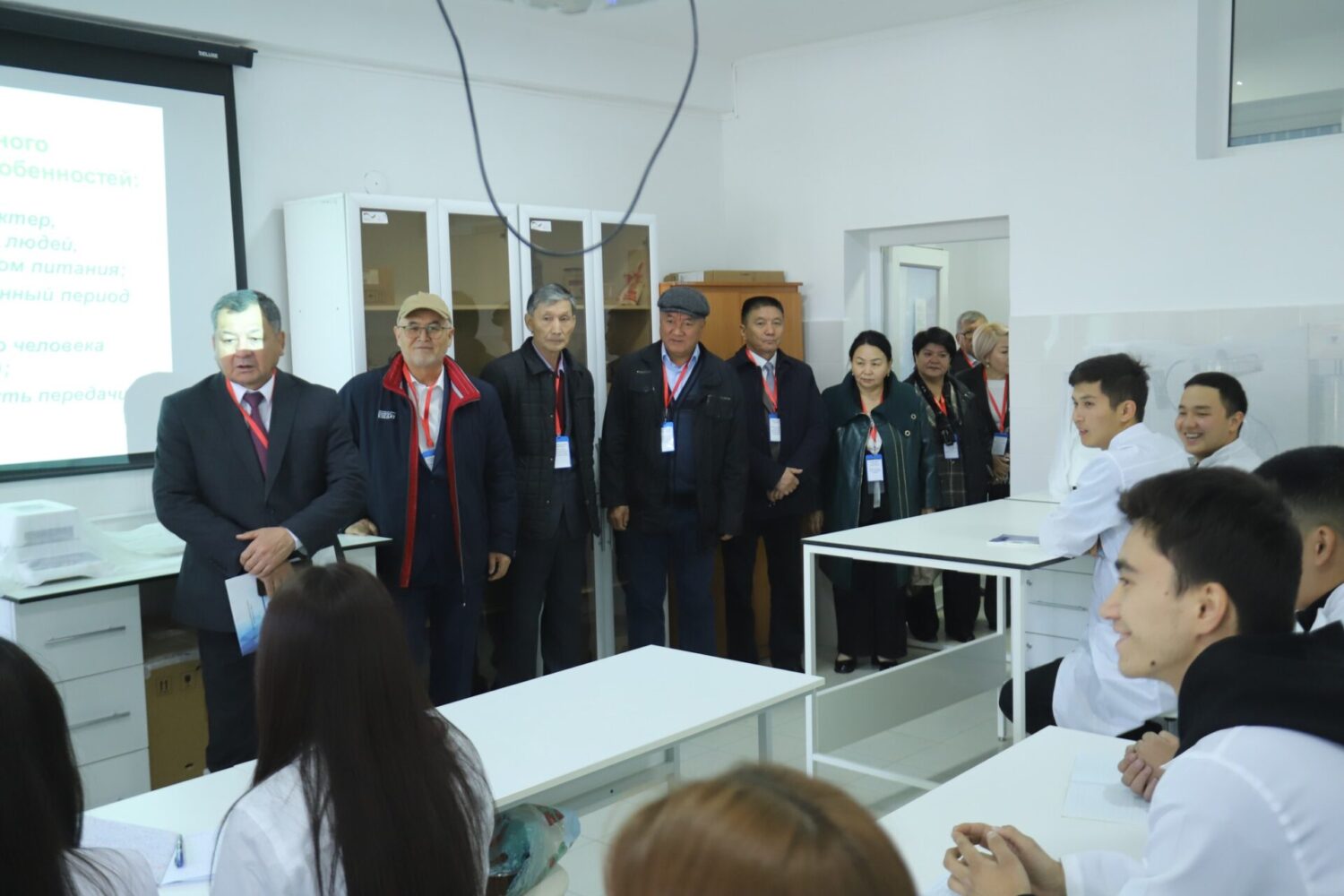 ОШТУ АККРЕДИТАЦИЯДАН ӨТҮП ЖАТАТ