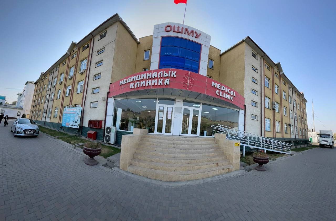 ОшМУда экинчи ирет бөйрөк алмаштыруу операциясы ийгиликтүү жасалды