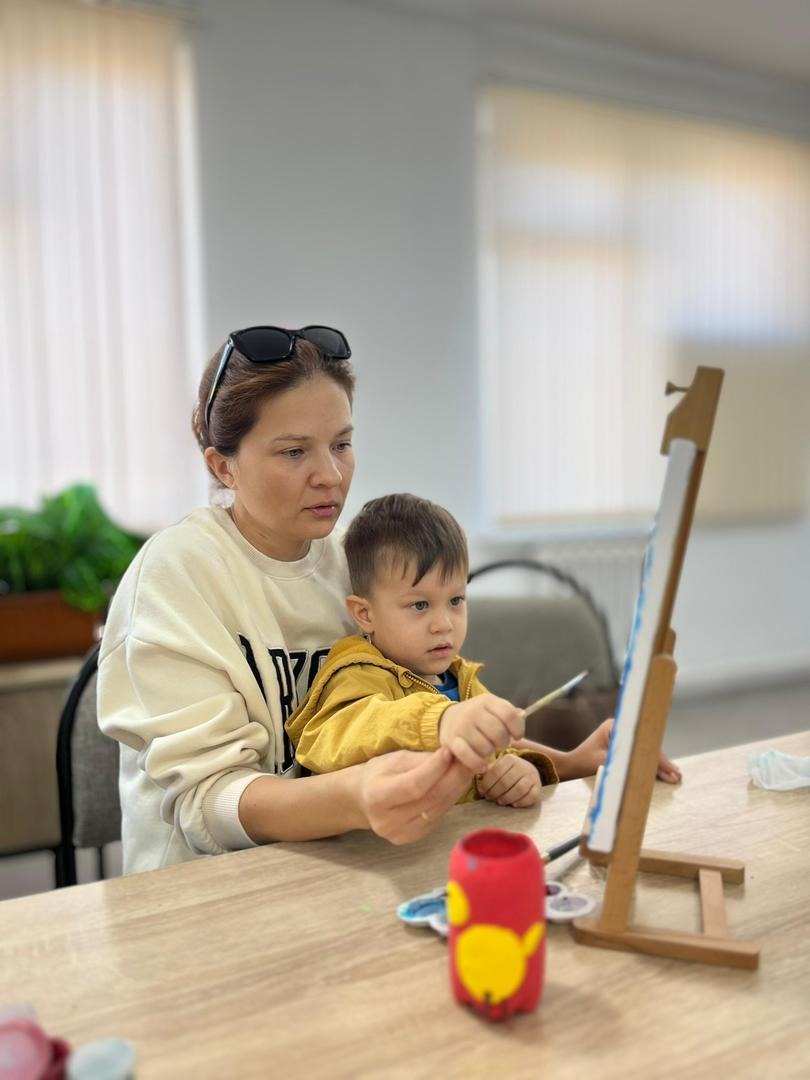 “АПАМ МЕНЕН БИРГЕ ТАРТКАН СҮРӨТҮМ”