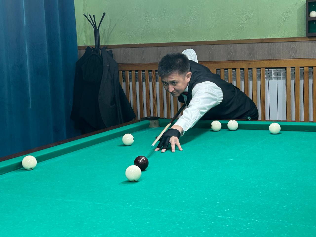 ТИЛЕК МУРАТАЛИЕВДИН ЖАРКЫН ЭЛЕСИНЕ АРНАЛГАН БИЛЬЯРД ТУРНИРИ