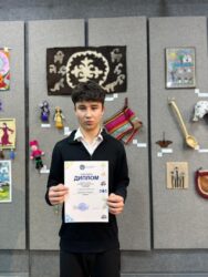 Мыкты кол өнөрчүлөрдүн сынагы 