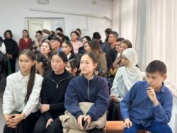 Мыкты кол өнөрчүлөрдүн сынагы 