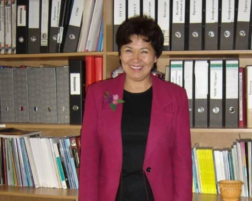 ЭЛ АРАЛЫК ДИПЛОМАТИЯДА КЫРГЫЗСТАНДЫ ТААНЫТКАН КӨП КЫРДУУ АДАШ ТОКТОСУНОВА 75 ЖАШТА